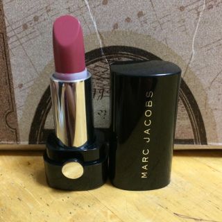 マークジェイコブス(MARC JACOBS)のマークジェイコブス ルマーク リップクレーム キスキスバンバン 216 試供品(口紅)