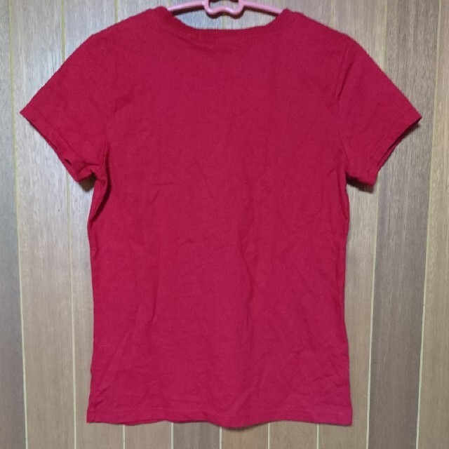 TOMMY HILFIGER(トミーヒルフィガー)のtommy hilfigerトミーヒルフィガー Tシャツ 半袖 シャツ 赤 古着 レディースのトップス(Tシャツ(半袖/袖なし))の商品写真