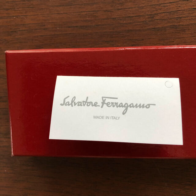 Salvatore Ferragamo(サルヴァトーレフェラガモ)のフェラガモ　空箱　 レディースのバッグ(ショップ袋)の商品写真