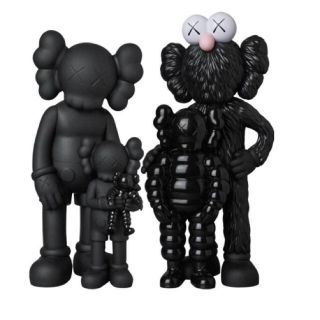 メディコムトイ(MEDICOM TOY)のKAWS FAMILY BLACK(キャラクターグッズ)