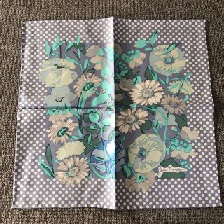 ジムトンプソン(Jim Thompson)のお値下げ　新品　タイ　ジムトンプソン　小さいタイシルクスカーフ(バンダナ/スカーフ)