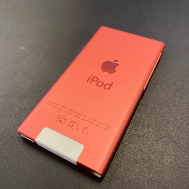 Apple(アップル)のiPod nano 第7世代 ピンク 16GB 動作確認済み 本体のみ スマホ/家電/カメラのオーディオ機器(ポータブルプレーヤー)の商品写真