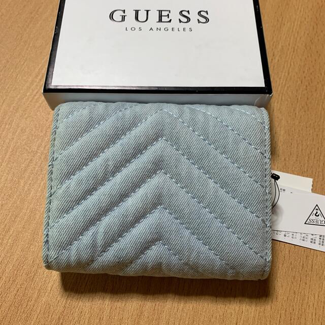 GUESS(ゲス)の新品未使用　GUESS レディースのファッション小物(財布)の商品写真