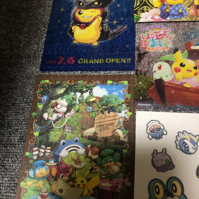 ポケモン ポケモンセンター 配布ブロマイド シールセット ピカチュウの通販 By たまごサンド S Shop ポケモンならラクマ