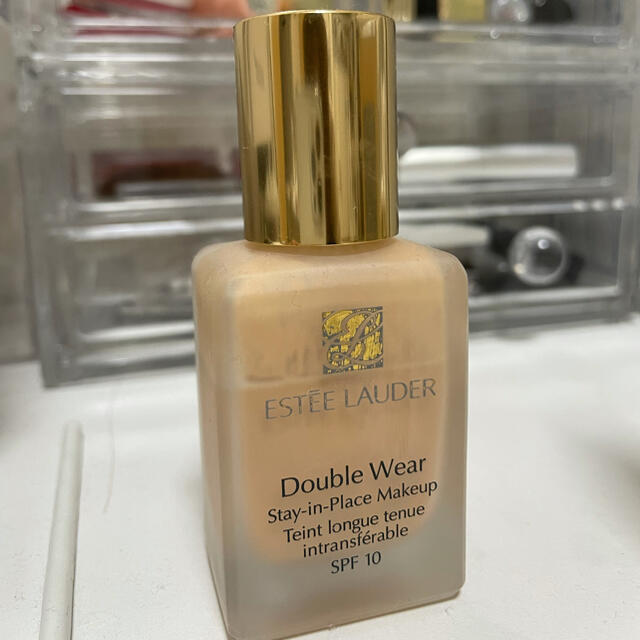 Estee Lauder(エスティローダー)のエスティローダーestee lauder リキッドファンデーション コスメ/美容のベースメイク/化粧品(ファンデーション)の商品写真