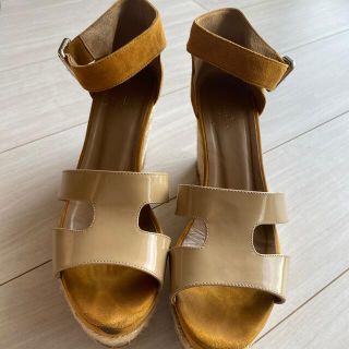 エルメス(Hermes)のぽぽんた様専用大草直子さん着用モデルHERMES sandal38お値下げ(サンダル)