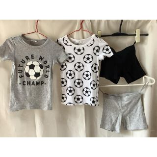 エイチアンドエム(H&M)の専用商品!　H&M  サッカー柄　　2セット！　98-104サイズ(Tシャツ/カットソー)