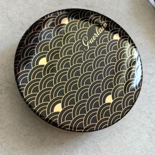 ゲラン(GUERLAIN)の新品半額以下み　GUERLAIN ゲラン　限定テラコッタゴールドライト(フェイスパウダー)