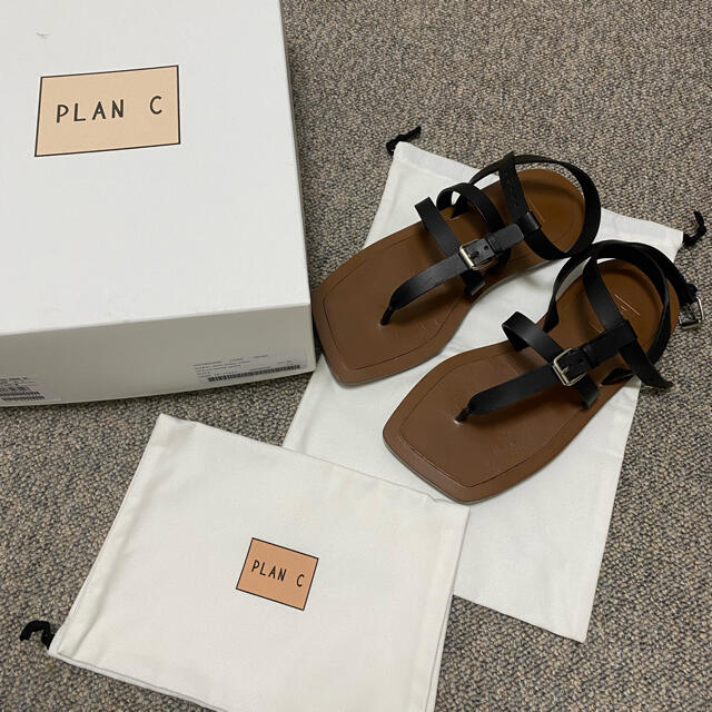 大量入荷 美品 PLAN C サンダル フラット レザー スクエアトゥ ilam.org