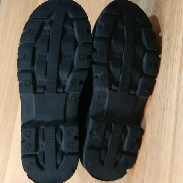 レインシューズ　黒　ファスナー開閉　36（23cm） レディースの靴/シューズ(レインブーツ/長靴)の商品写真