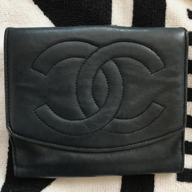 CHANEL(シャネル)のCHANEL Wホック 二つ折り財布 ブラック メンズのファッション小物(折り財布)の商品写真