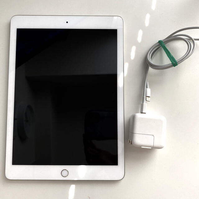 iPadWi-FiiPad 第6世代 Wi-Fi32GB（ジャンク品）