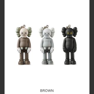 メディコムトイ(MEDICOM TOY)のKAWS Tokyo FIRST キーホルダー　8点セット(キーホルダー)