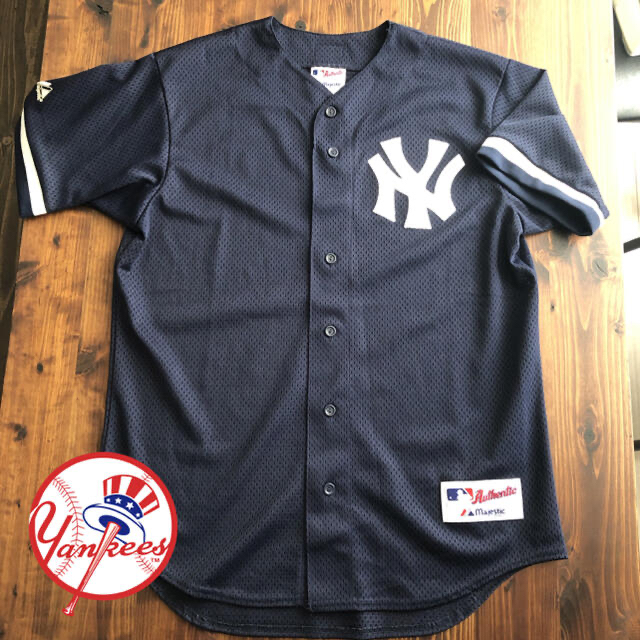 Majestic(マジェスティック)のニューヨーク ヤンキース ゲームシャツ ジャージ マジェスティック製 メンズのトップス(ジャージ)の商品写真