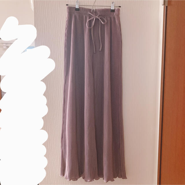 GRL(グレイル)のGRL🌷 裾メロウカットプリーツフレアパンツ レディースのパンツ(カジュアルパンツ)の商品写真