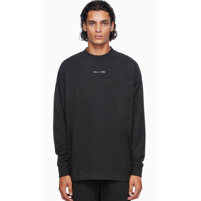 1017 ALYX 9SM LOGO LONG SLEEVE メンズのトップス(Tシャツ/カットソー(七分/長袖))の商品写真