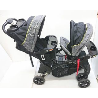 Baby Trend ベビートレンド二人乗りベビーカー　シット&スタンド