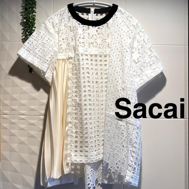 sacai(サカイ)のsacai2021新作 レディースのトップス(シャツ/ブラウス(半袖/袖なし))の商品写真