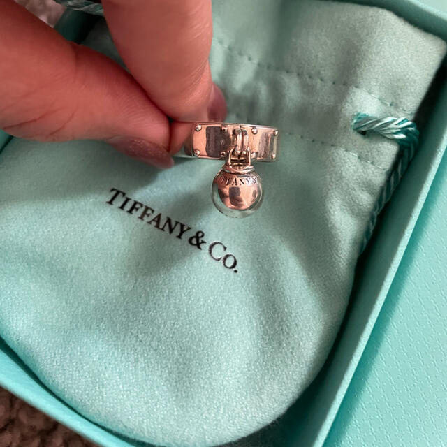 Tiffany & Co.(ティファニー)の【8/6まで値下げ】ティファニー　ハードウェア　ボール　ダングル　リング レディースのアクセサリー(リング(指輪))の商品写真