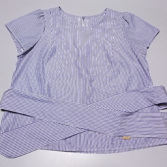 BURBERRY BLUE LABEL(バーバリーブルーレーベル)のいちごみるく様専用☆ブルーレーベルクレストブリッジ ストライプカットソー  36 レディースのトップス(カットソー(半袖/袖なし))の商品写真