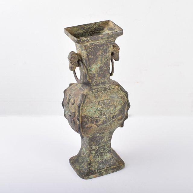 エンタメ/ホビー中国　古銅青銅　饕餮文　双耳瓶　M　R3759C