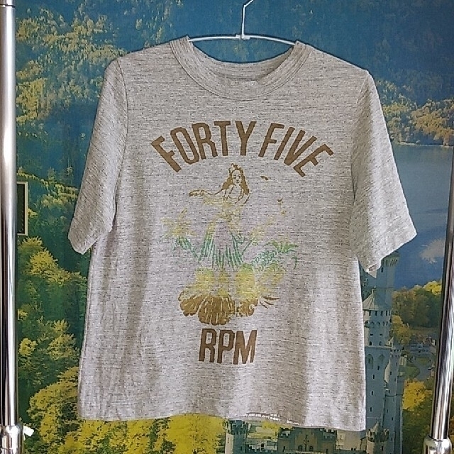 45rpm(フォーティーファイブアールピーエム)の2021SSアヌエヌエフラガールプリントの45星Tシャツ（トップ）2 レディースのトップス(Tシャツ(半袖/袖なし))の商品写真