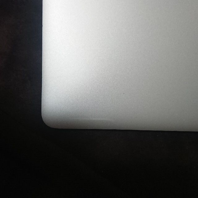 Macbook pro early2015 13inch core i7 2