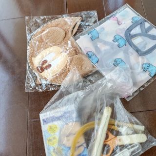 赤ちゃん用品、スタイ、エプロン他(ベビースタイ/よだれかけ)