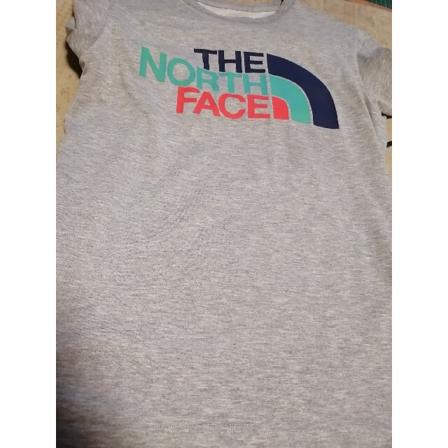 THE NORTH FACE(ザノースフェイス)のノースフェイス 3枚 パタゴニア1枚 Tシャツ セット レディースのトップス(Tシャツ(半袖/袖なし))の商品写真