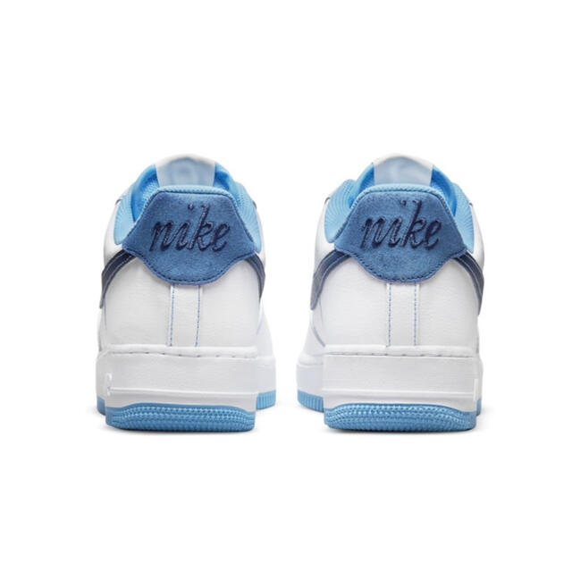 NIKE(ナイキ)の24.5㎝ NIKE エアフォース1 '07 ホワイト ブルー AF1 メンズの靴/シューズ(スニーカー)の商品写真