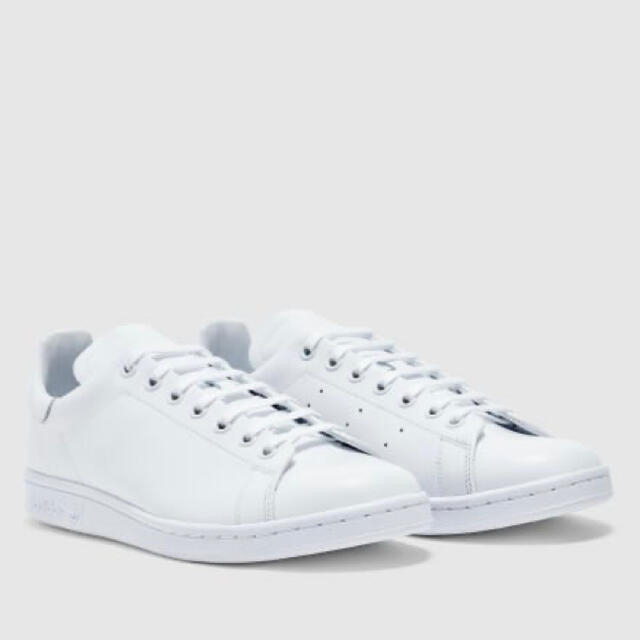 DOVER STREET MARKET × ADIDAS STAN SMITH