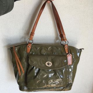 コーチ(COACH)の【COACH 】エナメルショルダーバッグ(ショルダーバッグ)