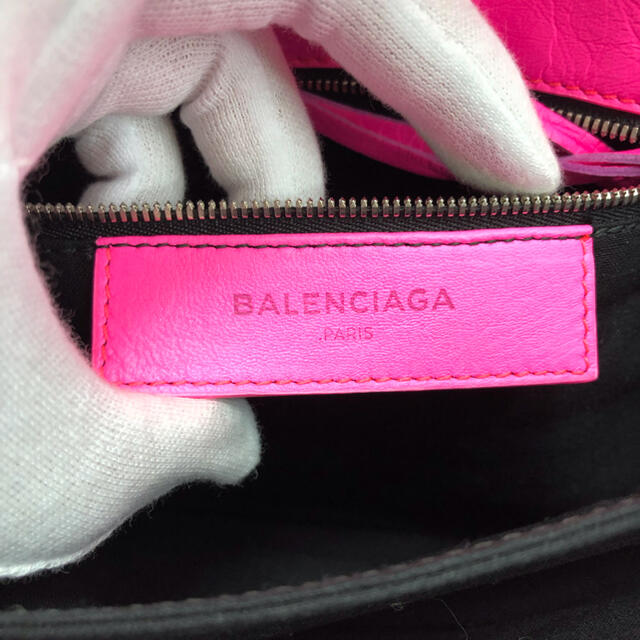 Balenciaga(バレンシアガ)のバレンシアガ クラシック エンベロープ 438768 クラッチバッグ レディースのバッグ(クラッチバッグ)の商品写真