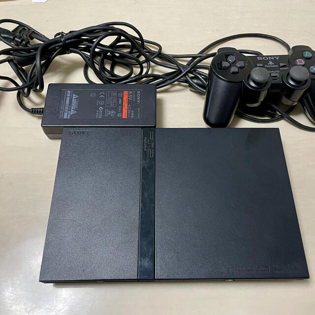 PlayStation2(プレイステーション2)のps2 本体 scph70000 エンタメ/ホビーのゲームソフト/ゲーム機本体(家庭用ゲーム機本体)の商品写真