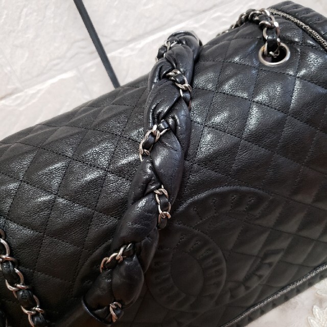 CHANEL(シャネル)のCHANEL CoCoマーク マトラッセ ショルダーバッグ レディースのバッグ(ショルダーバッグ)の商品写真