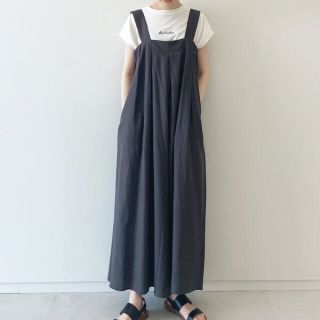 リネン混ワイドタックサロペット リネン混ワイドタックサロペット
