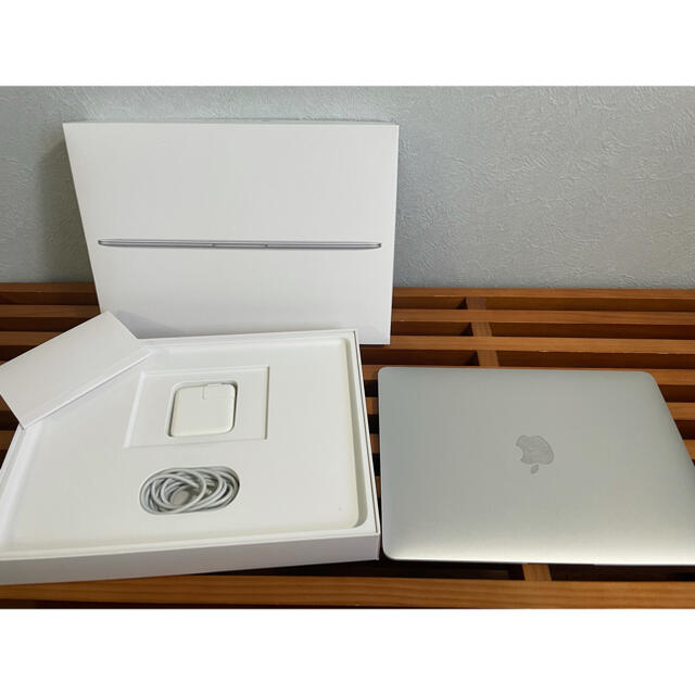 APPLE MacBook 12インチ シルバー（USキーボード） - ノートPC