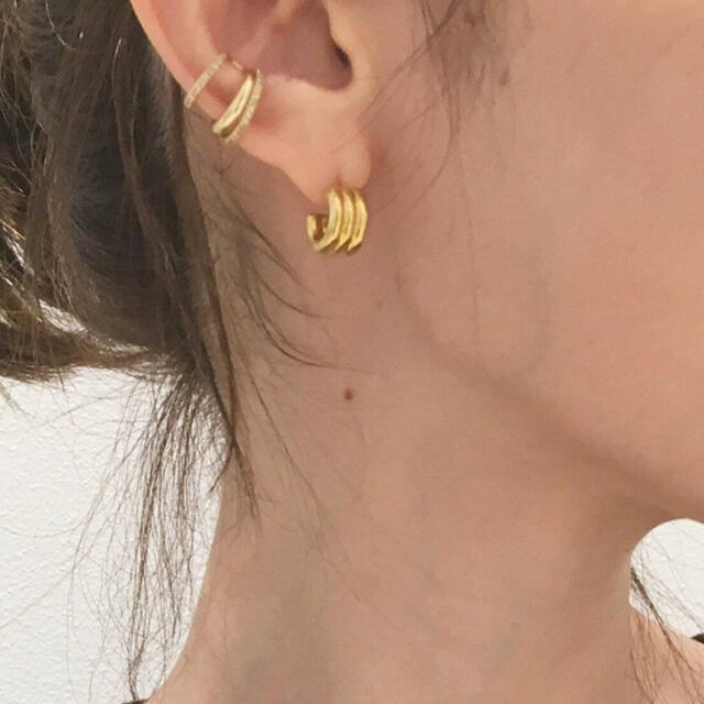 L'Appartement DEUXIEME CLASSE(アパルトモンドゥーズィエムクラス)の【AGMES/アグメス】HOOP PIERCE (S) 新品 レディースのアクセサリー(ピアス)の商品写真