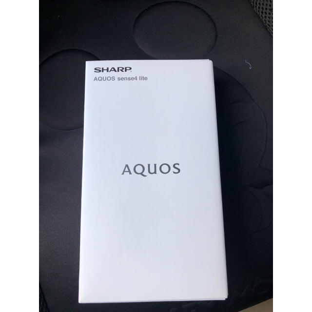 AQUOS SENSE 4 lite