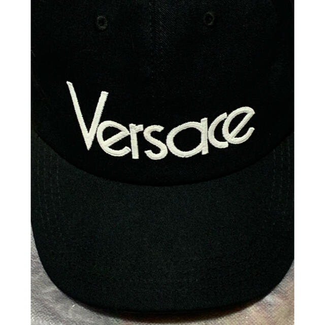 VERSACE(ヴェルサーチ)のVERSACE ロゴ キャップ 帽子 メンズの帽子(キャップ)の商品写真