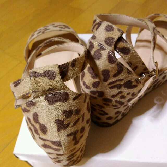 しまむら(シマムラ)のX'mas sale❗しまむら　レオパード柄サンダル　３Ｌ レディースの靴/シューズ(サンダル)の商品写真