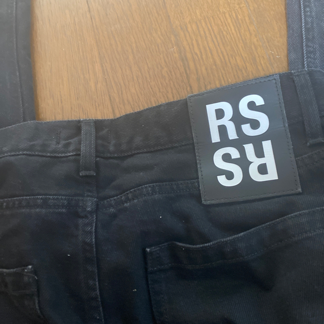 RAF SIMONS(ラフシモンズ)のRAFSIMONS デストロイデニム　3代目jsb 登坂広臣 メンズのパンツ(デニム/ジーンズ)の商品写真