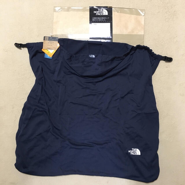 THE NORTH FACE(ザノースフェイス)の新品☆ノースフェイス☆サンシェイドブランケット(ベビー)ネイビー キッズ/ベビー/マタニティの外出/移動用品(抱っこひも/おんぶひも)の商品写真