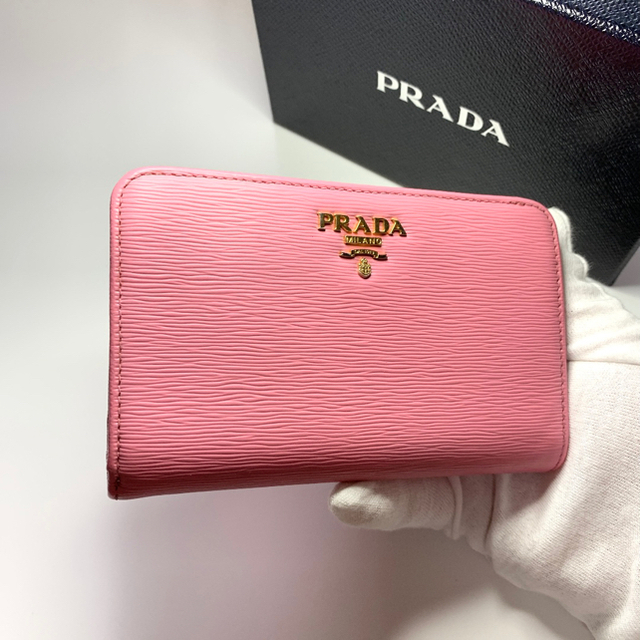 kei様専用 PRADA プラダ 折り財布 -