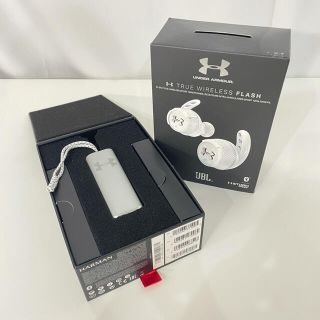 アンダーアーマー(UNDER ARMOUR)のJBL 完全ワイヤレスイヤホン UA IPX7 アンダーアーマー(ヘッドフォン/イヤフォン)