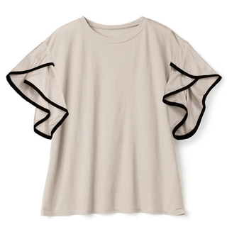 グレイル(GRL)のGRL バイカラーフリル袖パイピングTシャツ ベージュ(Tシャツ(半袖/袖なし))