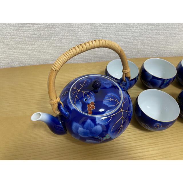 【美品】深川製磁　茶器揃　急須　湯呑み　瑠璃・染錦葡萄柄  6点 インテリア/住まい/日用品のキッチン/食器(食器)の商品写真