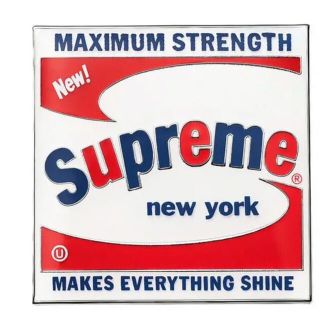 シュプリーム(Supreme)のsupreme  pins2021ss新品(その他)