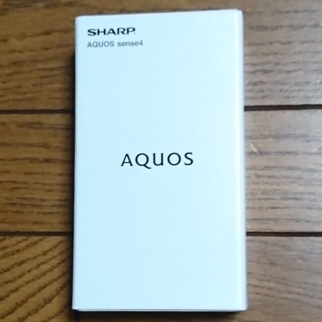 AQUOS sense4 シルバー