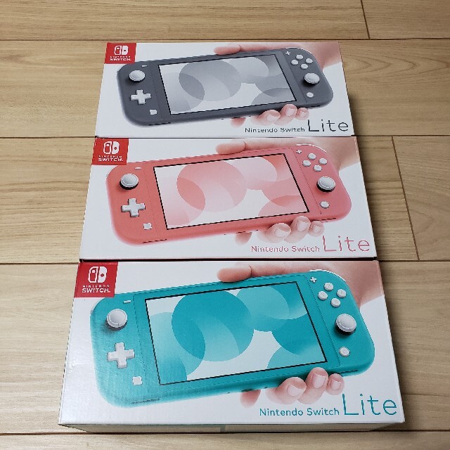 送料込み 2台セット Nintendo Switch Lite コーラル